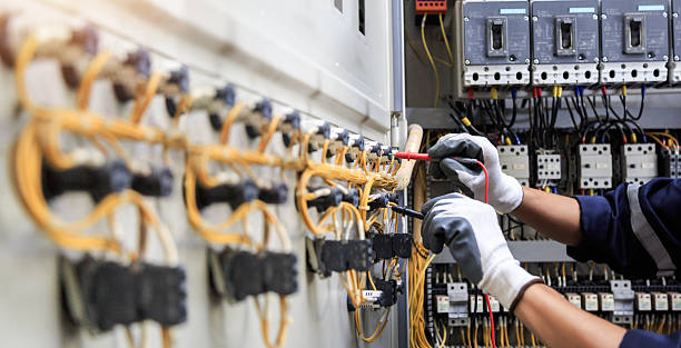 Professional Electrician technician working in Leith-Hatfield, PA